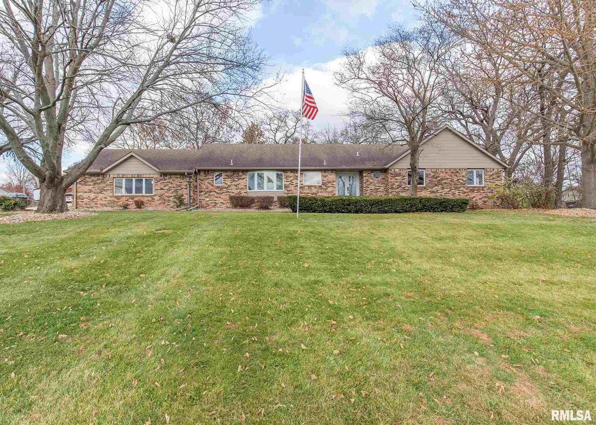 23 Oak Grove Rd., Geneseo, IL 61254