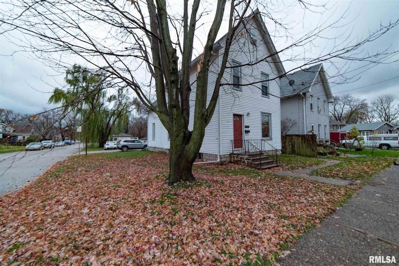 2310 11th Ave. #B, Moline, IL 61265