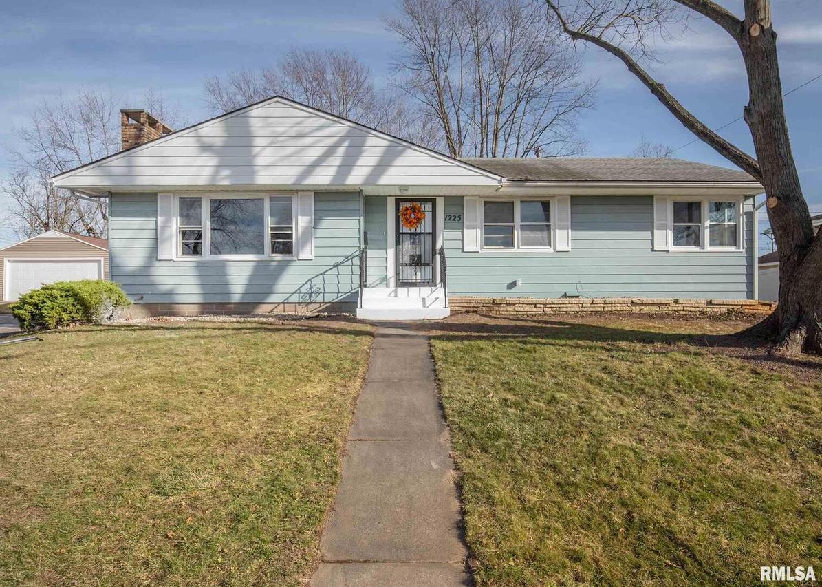 1225 4th St., Milan, IL 61264