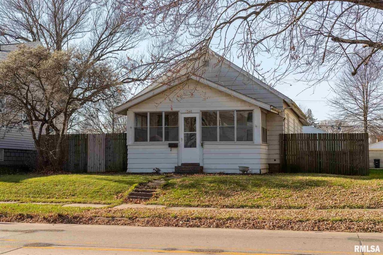 1548 44th St., Rock Island, IL 61201