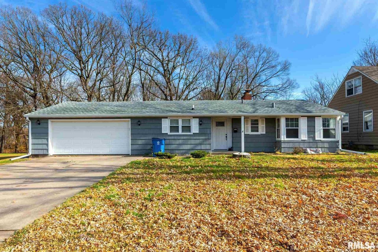 2626 6th St., East Moline, IL 61244