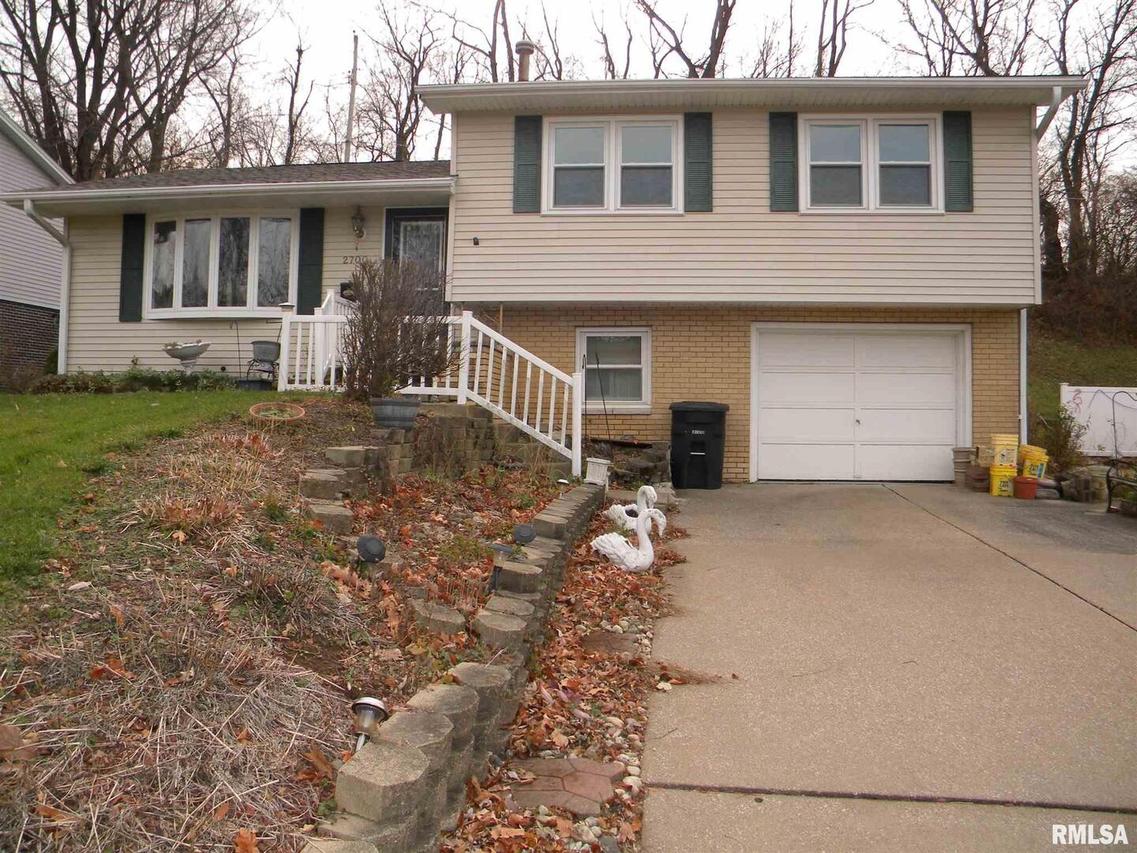 2700 35th Ave., Rock Island, IL 61201