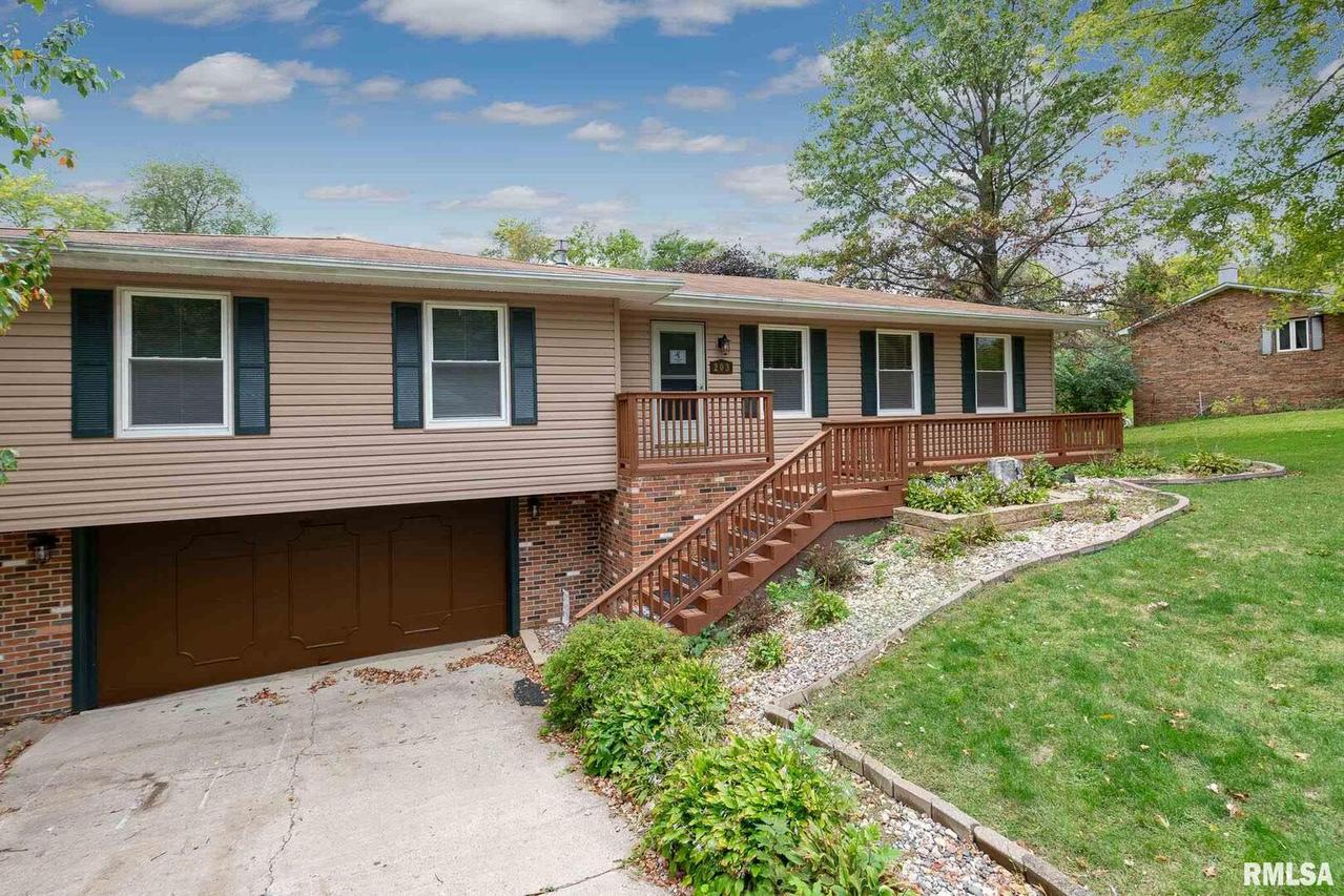 203 Longview Dr., Geneseo, IL 61254