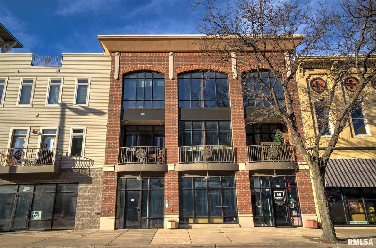 1605 2nd Ave., Rock Island, IL 61201