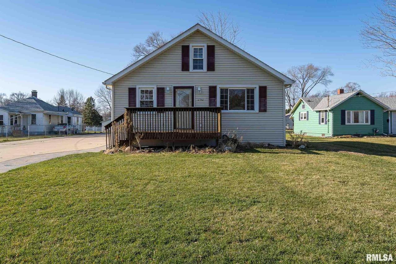 2505 46th St., Moline, IL 61265