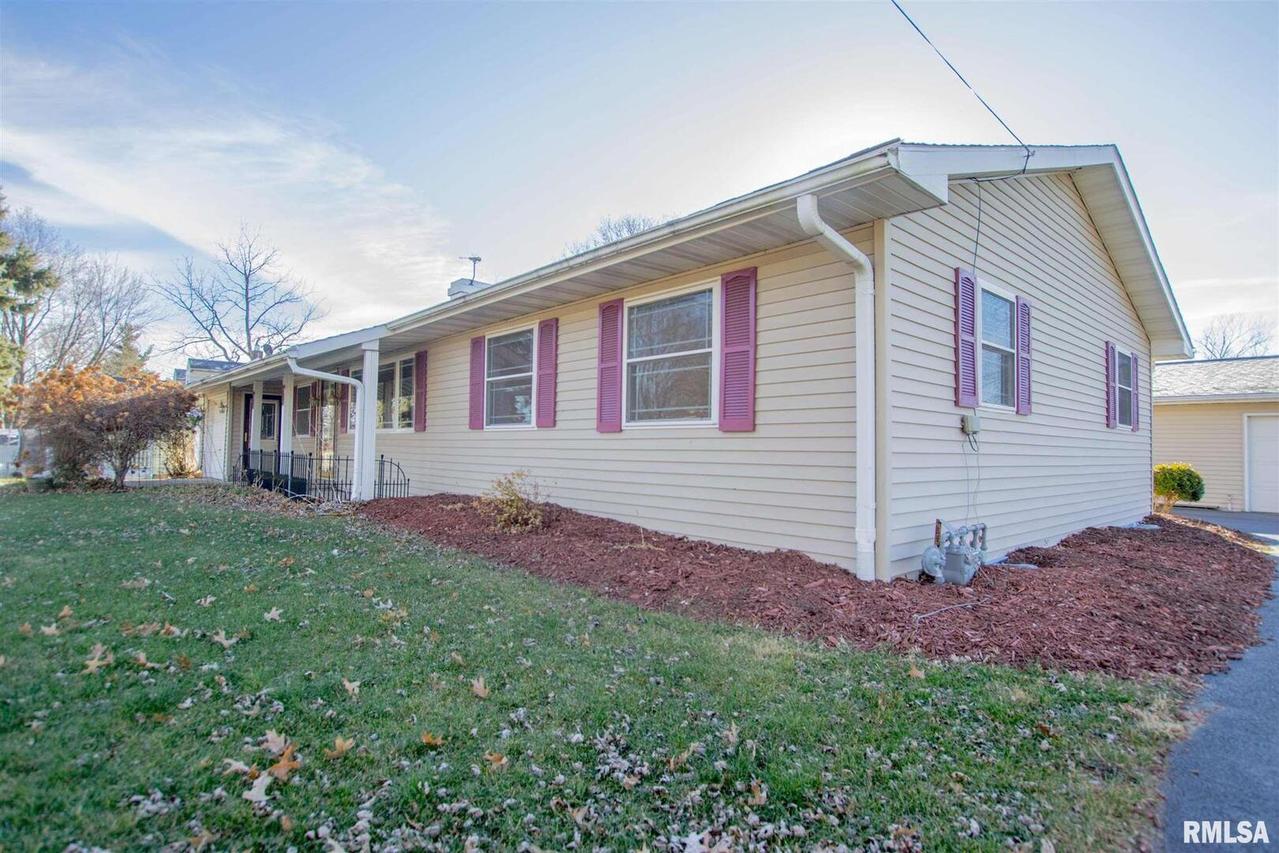 1631 Lake St., Kewanee, IL 61443