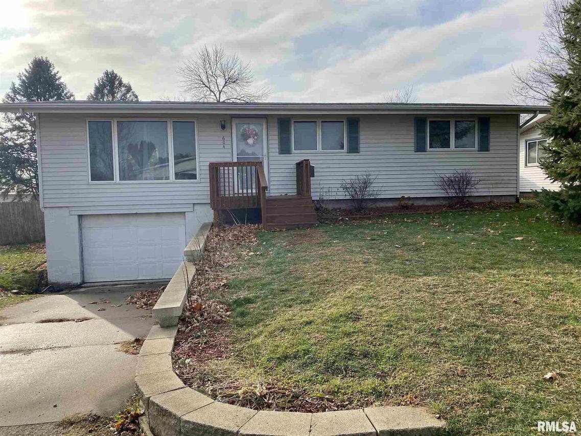 604 SW 8th St., Aledo, IL 61231