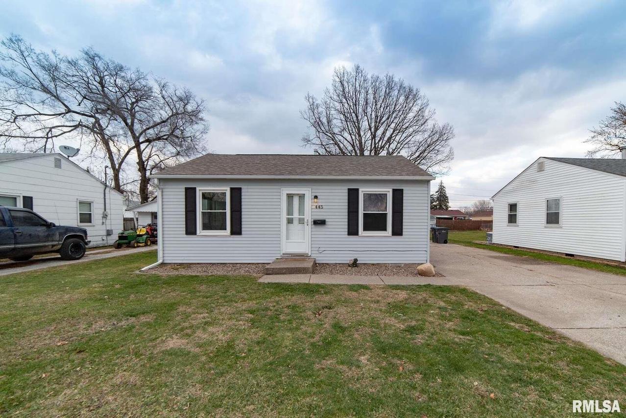 445 E 5th St., Milan, IL 61264