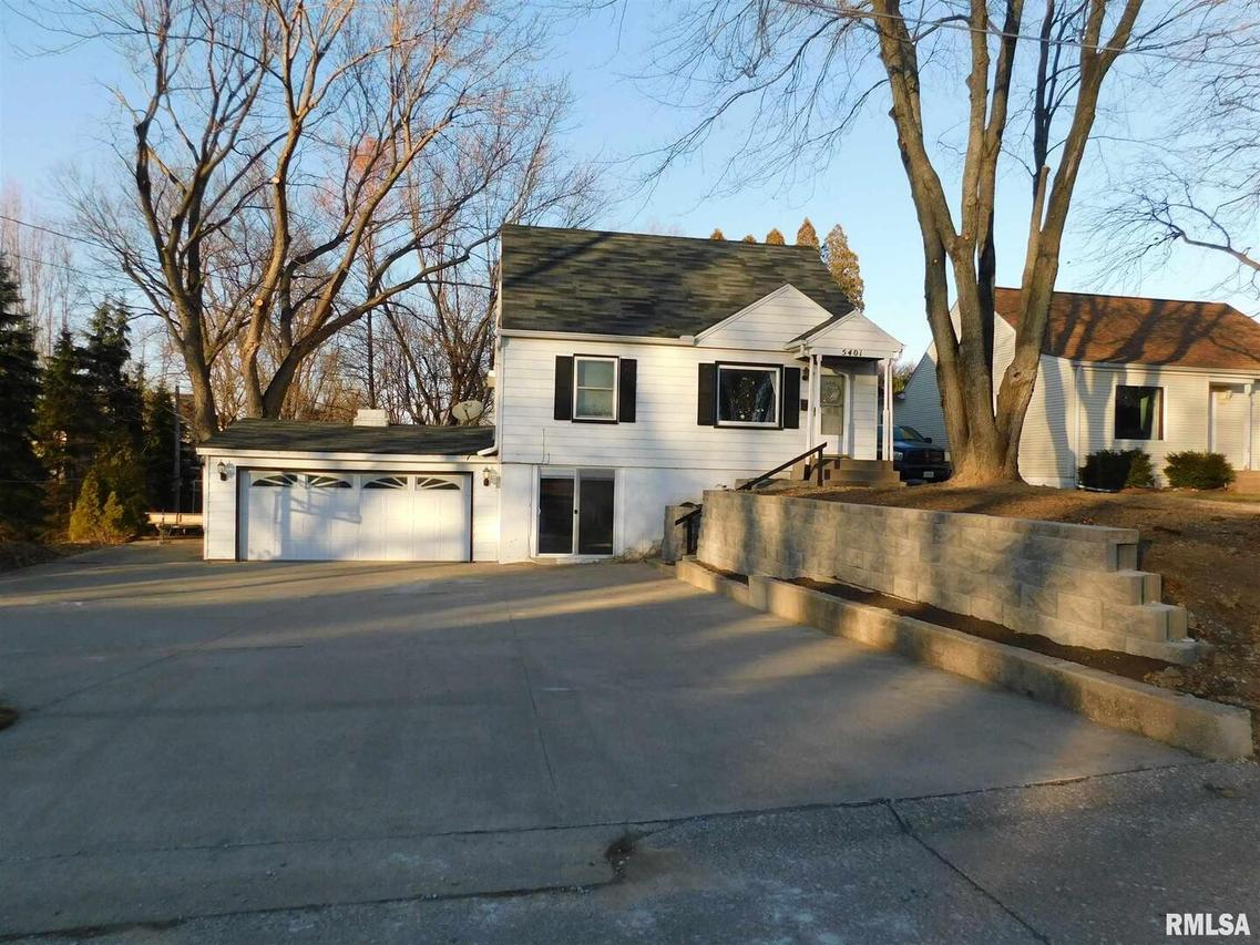 5401 6th Ave., Moline, IL 61265