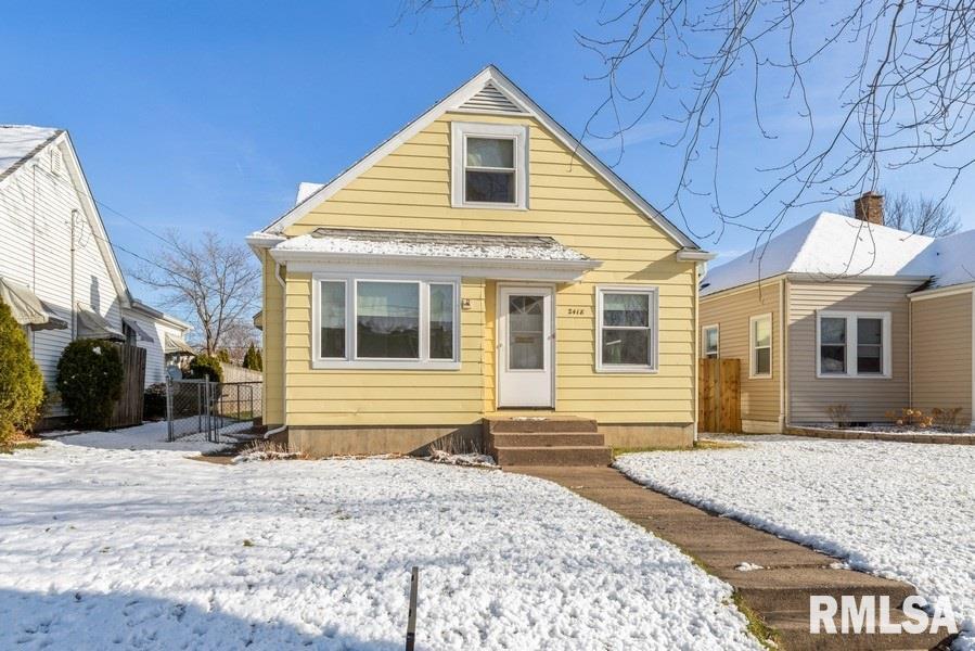 2418 32nd St., Moline, IL 61265