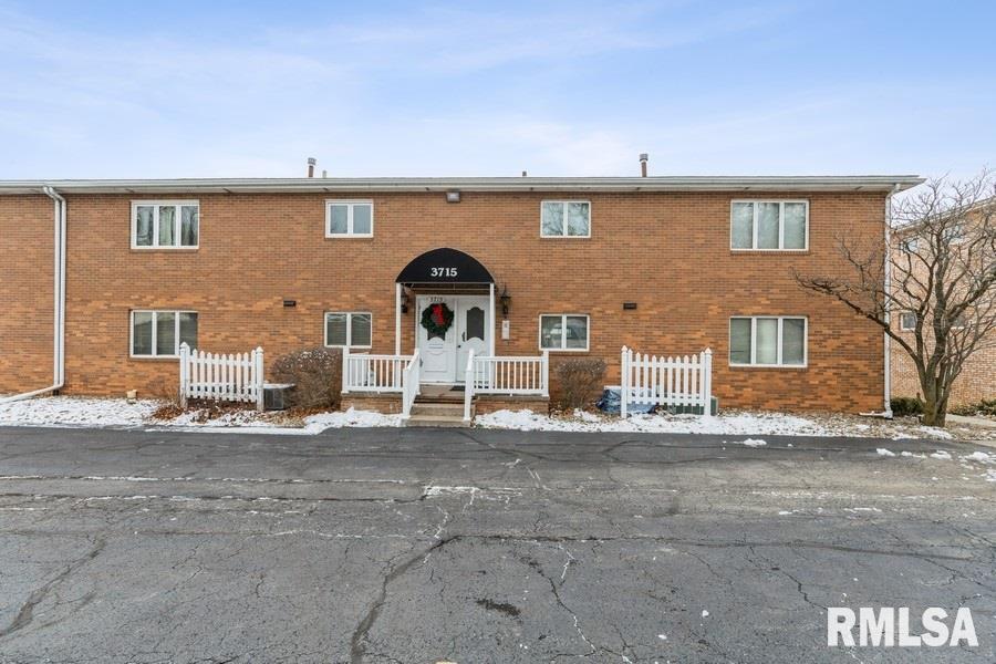 3715 35th St., Moline, IL 61265