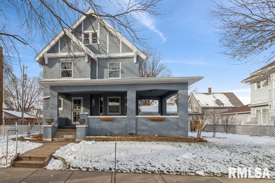 1711 15th St., Moline, IL 61265