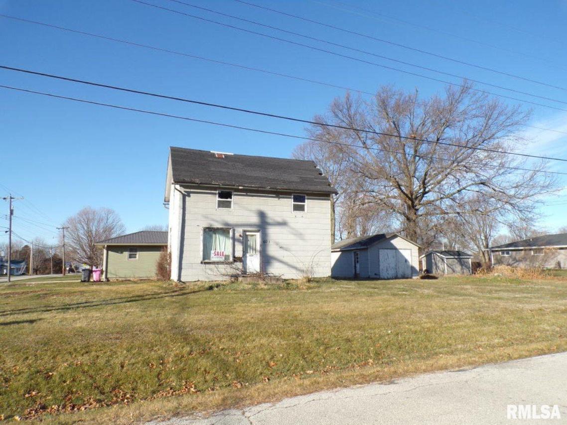 601 SW 6th St., Aledo, IL 61231
