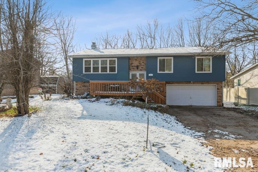 71 Sunny Hill Dr., Orion, IL 61273