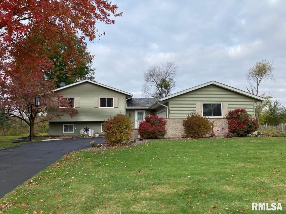 3804 N 178th St., East Moline, IL 61244