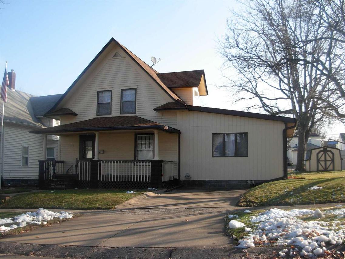 147 14th St., Silvis, IL 61282