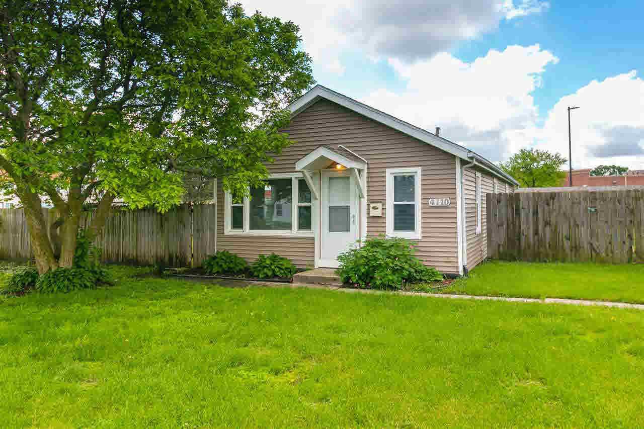 4110 22nd Ave., Moline, IL 61265