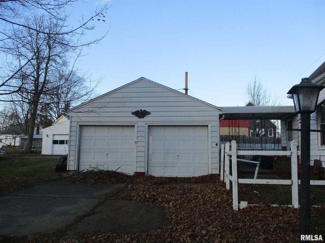 714 E 7th St., Kewanee, IL 61443