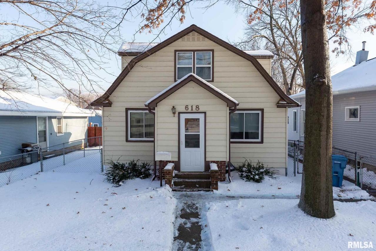 618 2nd Ave., East Moline, IL 61244