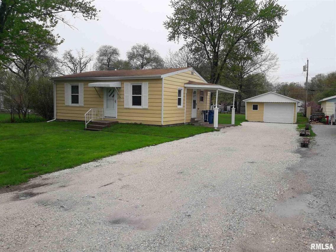 1212 11th St., Silvis, IL 61282