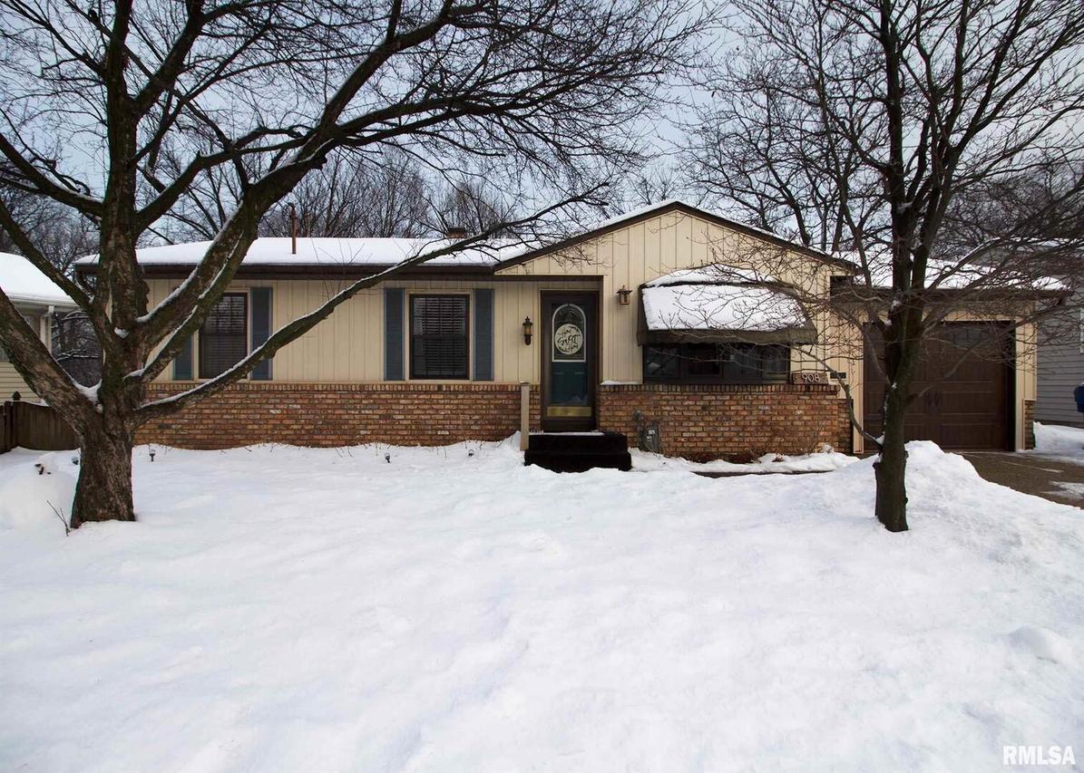 908 51st St., Moline, IL 61265