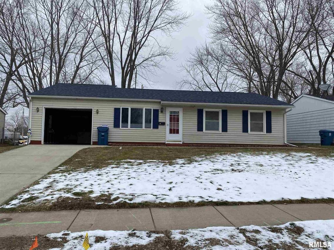 927 34th Ave., East Moline, IL 61244