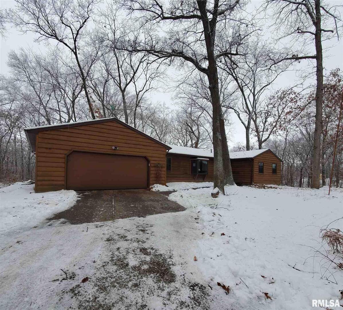 1396 265th St., Sherrard, IL 61281