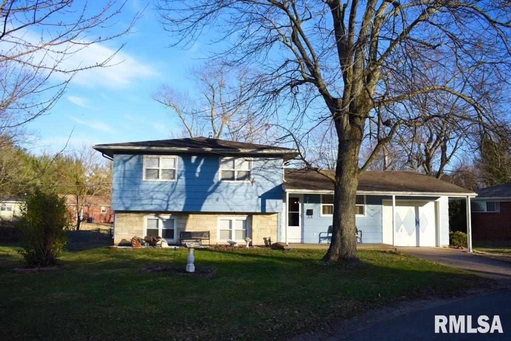 1013 Roberta Dr., Marion, IL 62959