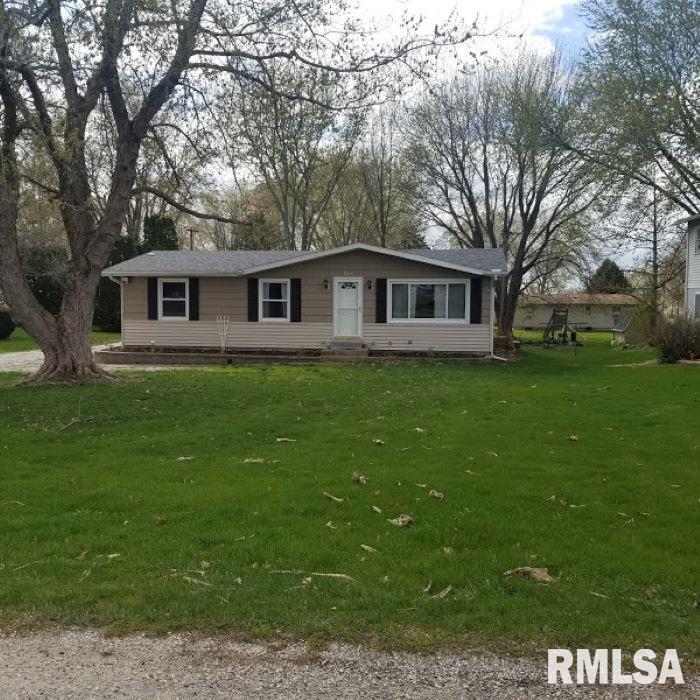 306 Oak St., Andover, IL 61233