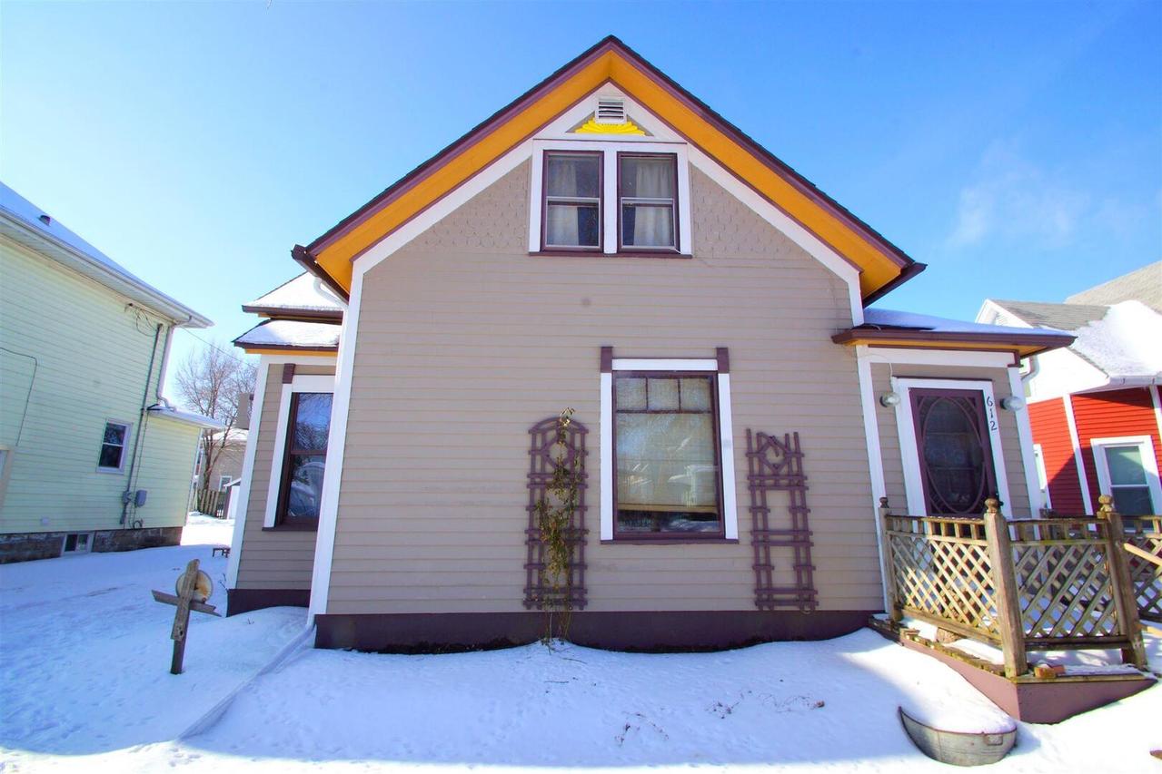 612 41st St., Rock Island, IL 61201