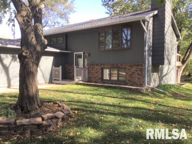 4812 52nd Ave., Moline, IL 61265