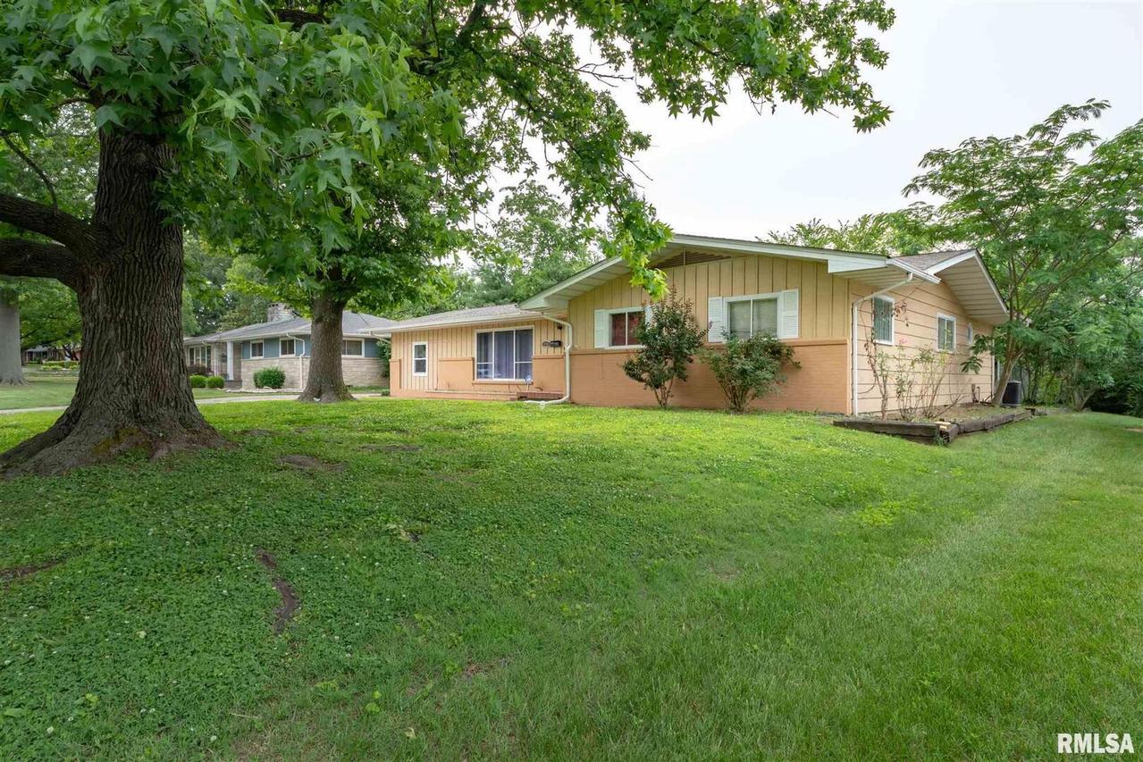 1808 Suzanne Dr., Marion, IL 62959