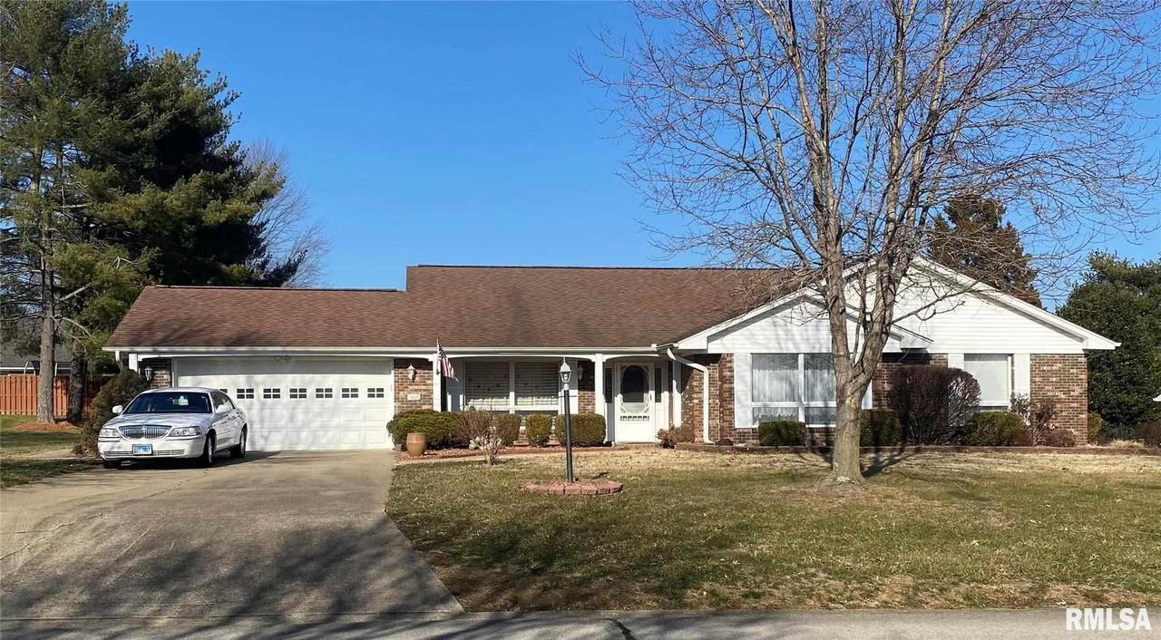 1806 Paula Ln., Marion, IL 62959