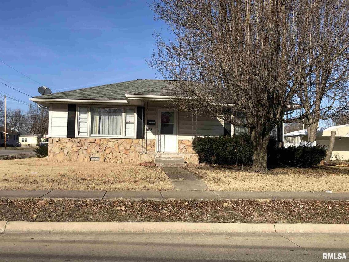 1002 W Boulevard St., Marion, IL 62959