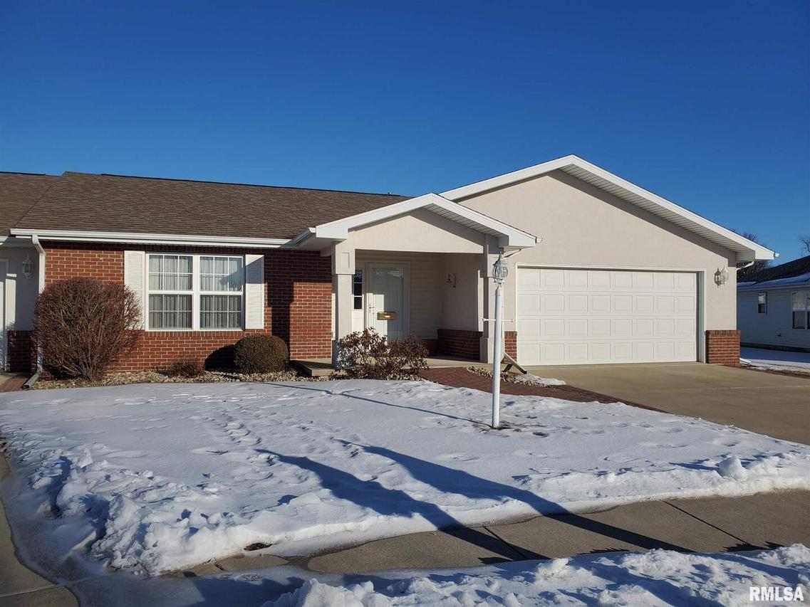 818 Sunset Dr., Kewanee, IL 61443