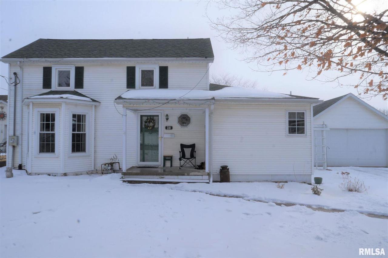 310 W Main St., Geneseo, IL 61254
