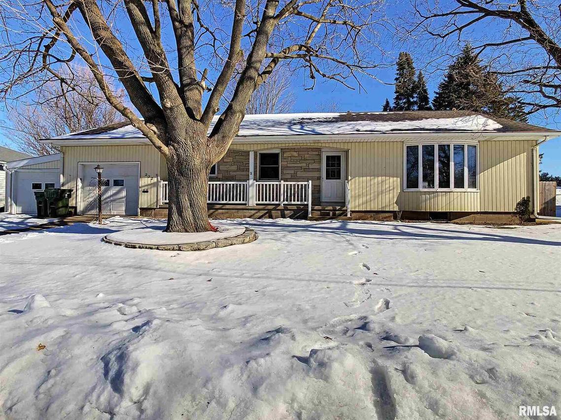 232 Hillcrest Dr., Geneseo, IL 61254
