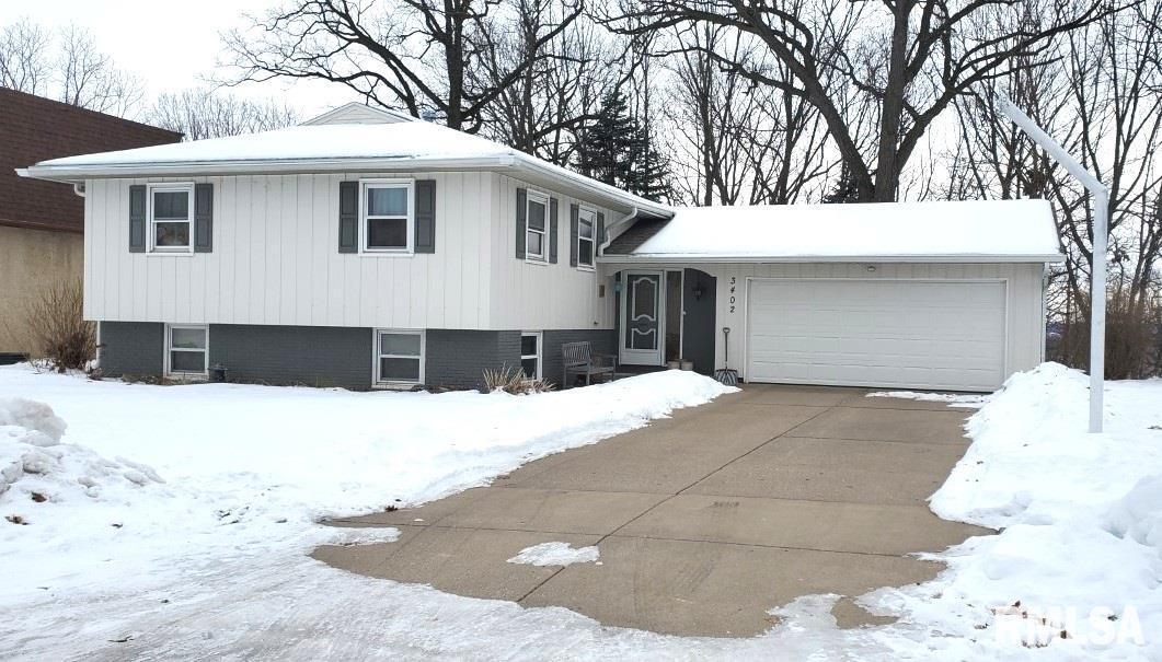 3402 37th Ave., Moline, IL 61265