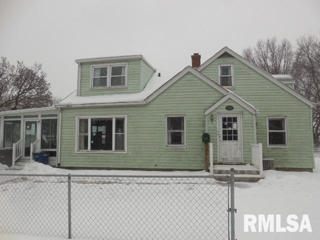 404 20th Ave., Moline, IL 61265