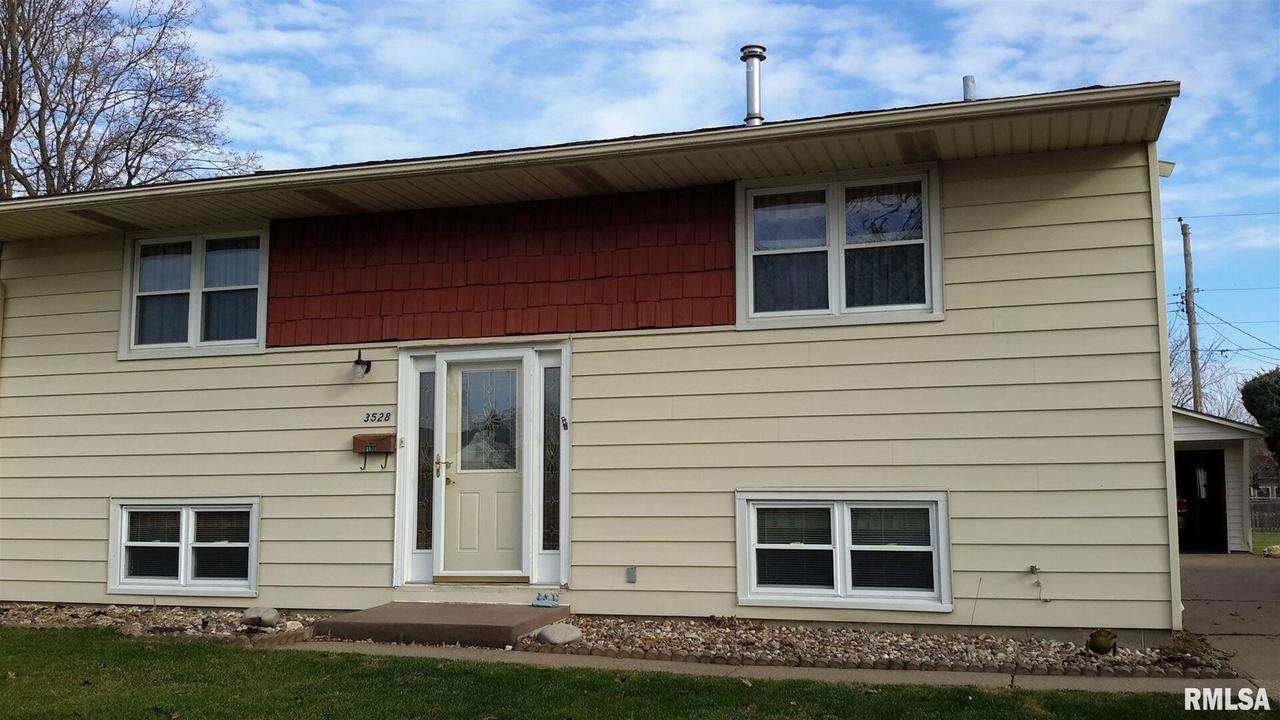 3528 4th St., East Moline, IL 61244