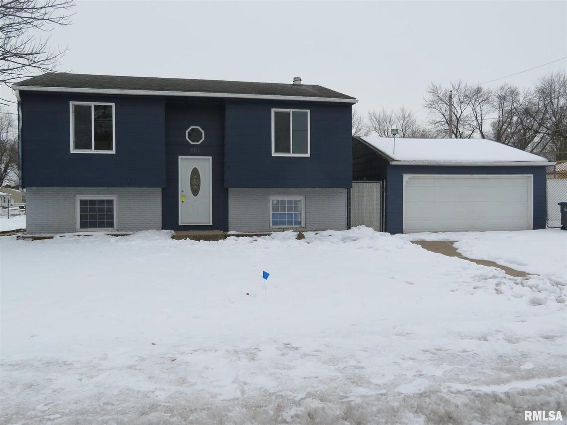 202 W 17th Ave., Milan, IL 61264