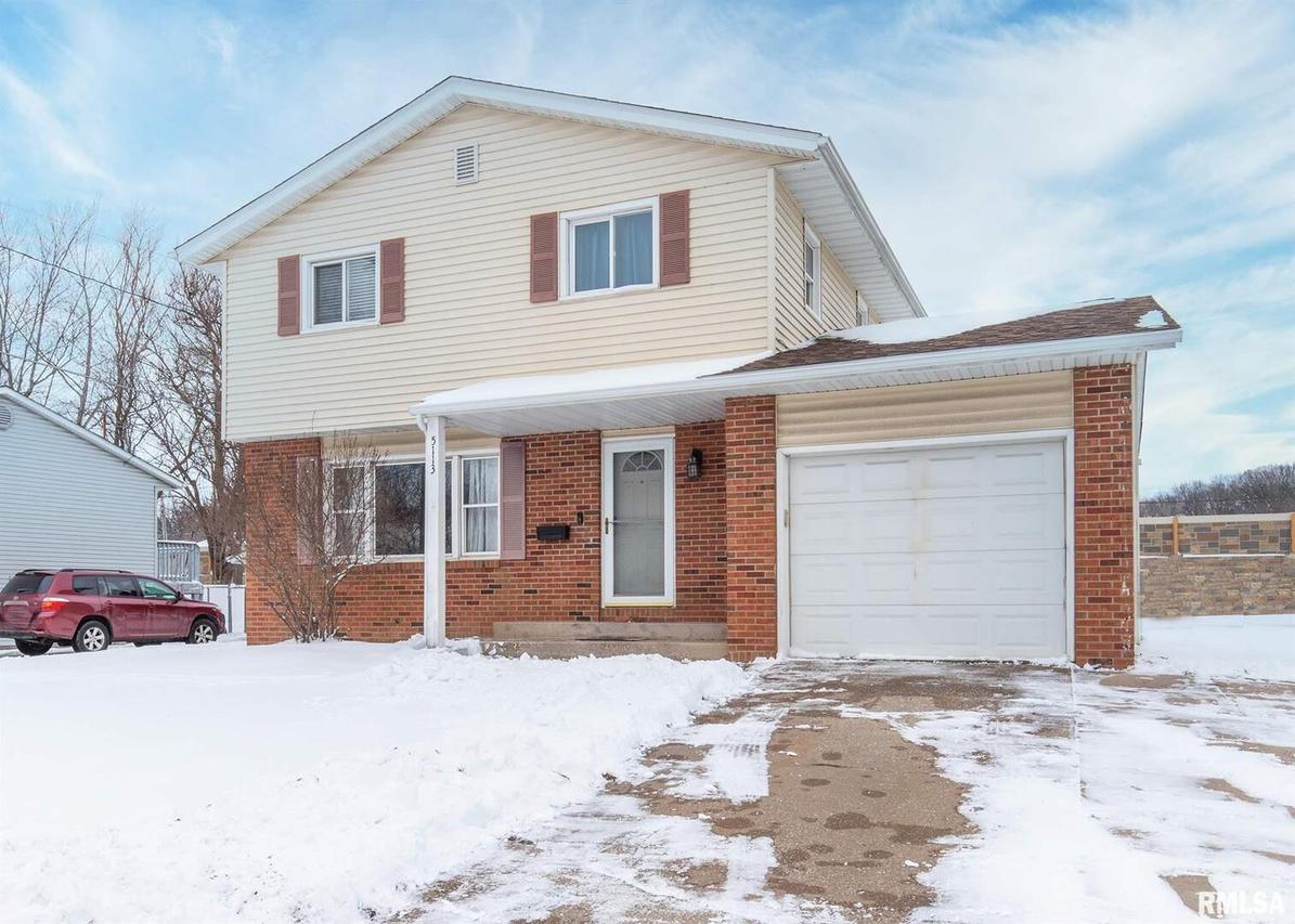5113 44th Ave., Moline, IL 61265