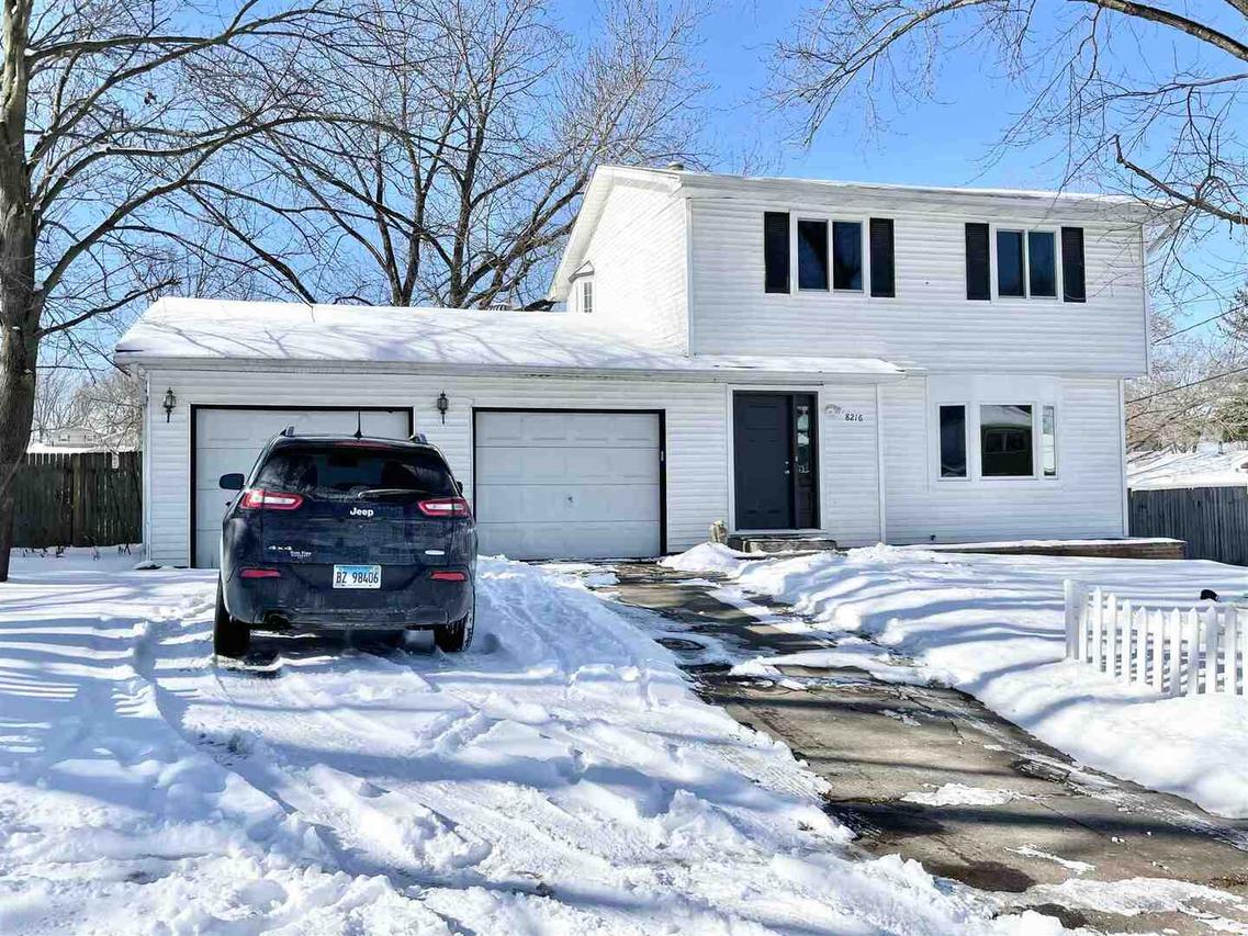 8216 8th St., Rock Island, IL 61201