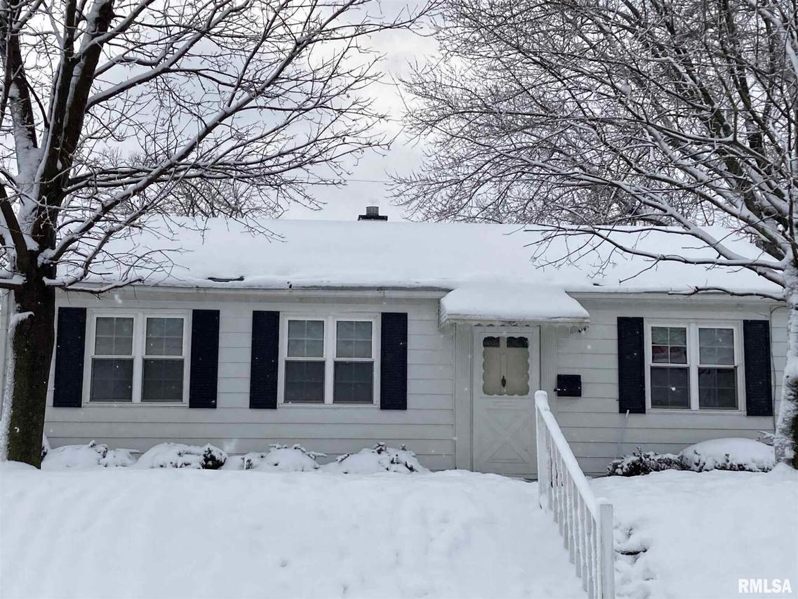 3804 10th Avenue Pl., Moline, IL 61201