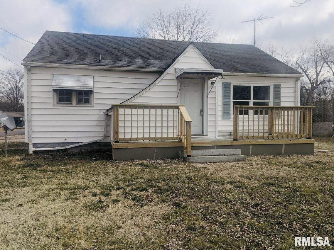 611 N Fair St., Marion, IL 62959