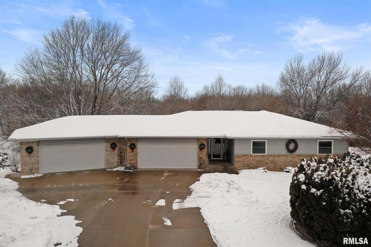 15328 20th Street Ct., Milan, IL 61264