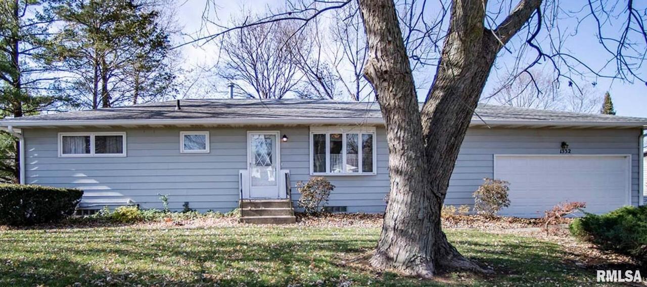 1332 7th St., Orion, IL 61273