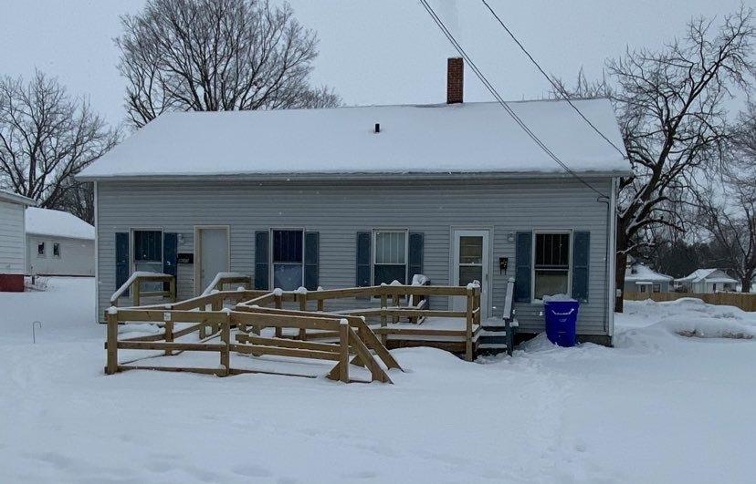 823 E 3rd St., Kewanee, IL