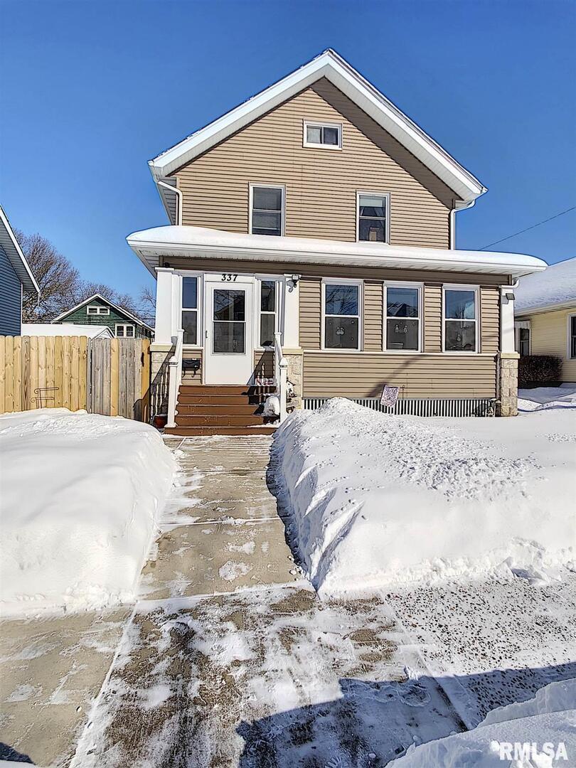 337 15th Ave., Moline, IL 61265
