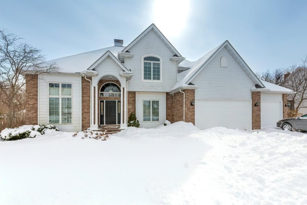 446 36th Ave., East Moline, IL 61244